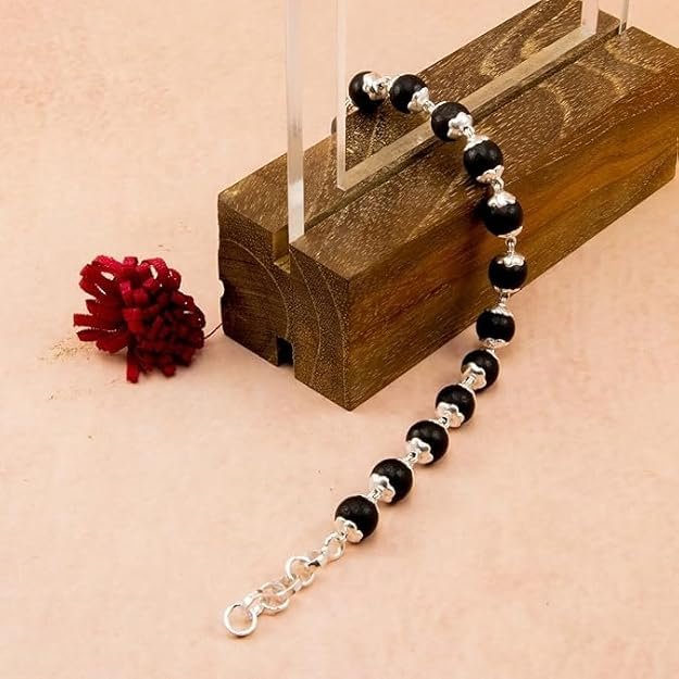 Sandalwood Chandan Bracelet For Men and Women | Free Size Safed Chandan Bracelet White